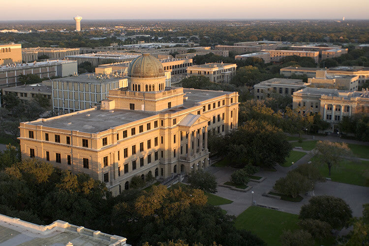 德克萨斯A&M大学 Texas A&M University