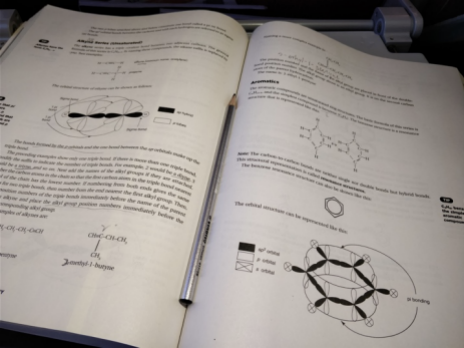  在前往香港的航班上复习SAT Chemistry